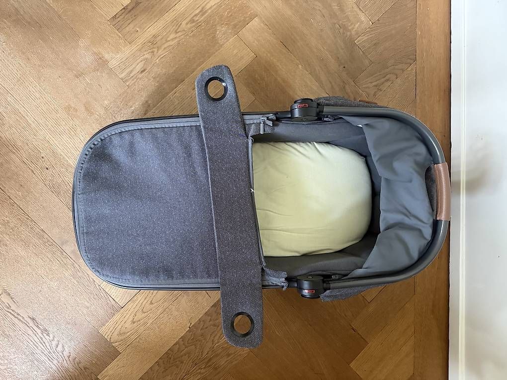 Maxi-Cosi Carrozzine: Maxi Cosi Oria Babywanne – Usato da Thun venduto da shoutitoutcorp 2