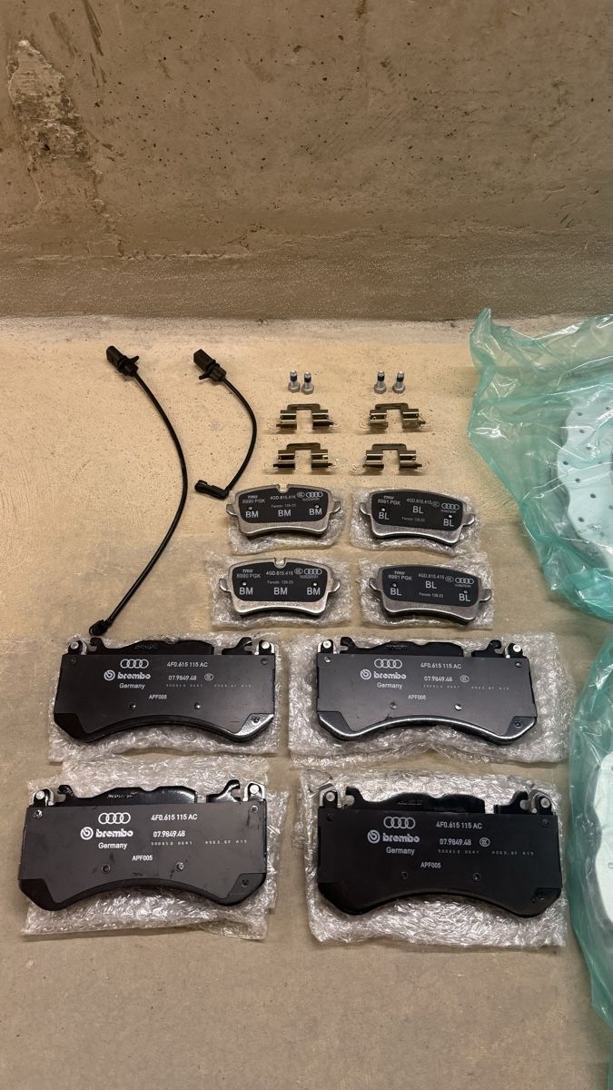 Audi Tutti pezzi di ricambio auto: Kit Frein complète Rs6 C7 13/18 – Nuovo (secondo la descrizione) da Romont FR venduto da ped_87gp 3