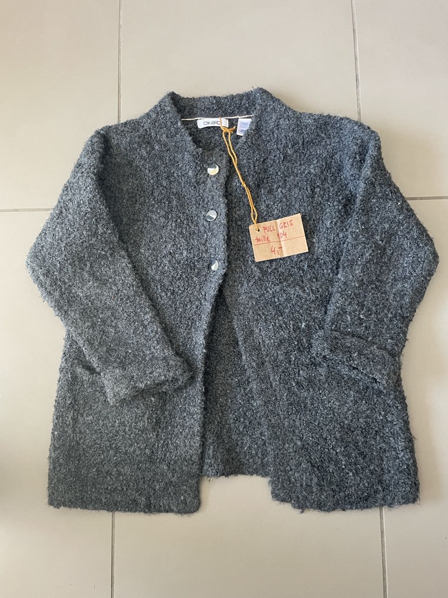 Okaidi Maglioni & Felpe: Pull gris Okaïdi, 104 – Usato da Salavaux venduto da Kevinka