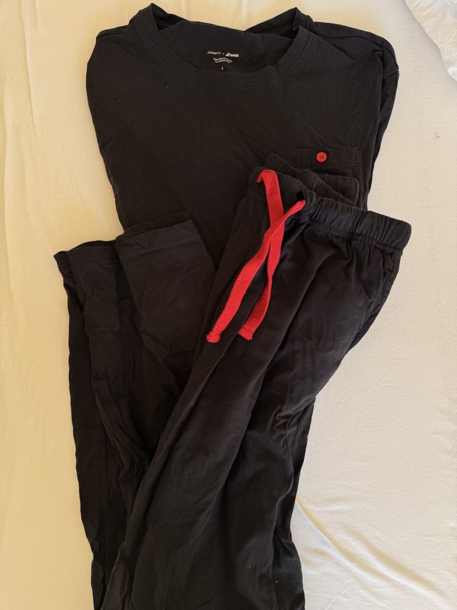Pigiami: Swiss First Class Pyjama – Nuovo (secondo la descrizione) da Basel venduto da luc_tld6