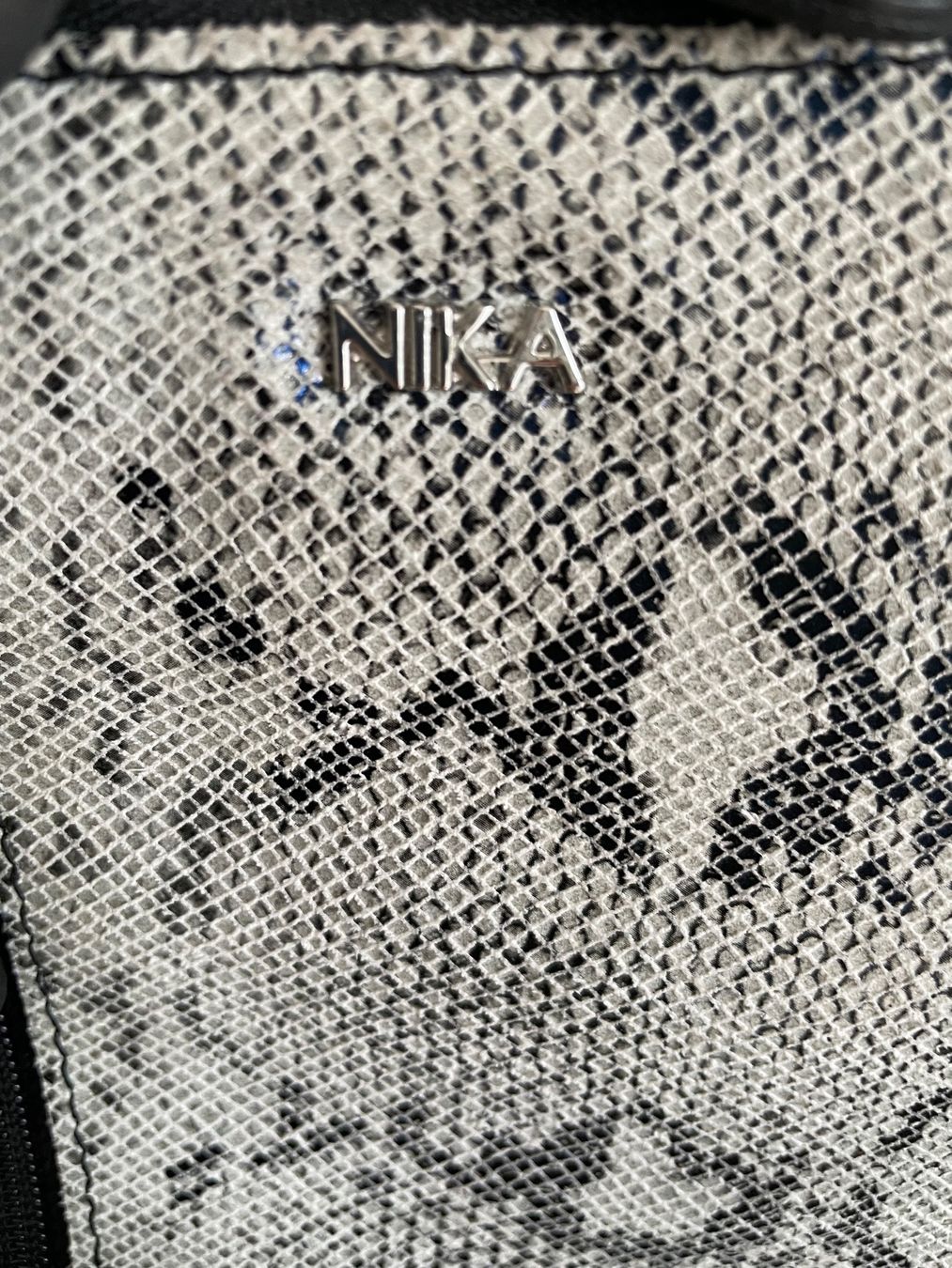 Taschen für Damen: NIKA Umhängetasche – Gebraucht aus Uzwil von rosgi22 3