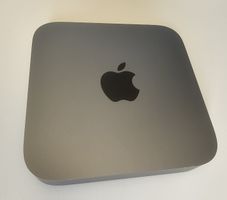 Mac mini 2018 Intel i5 8gen, 8GB Ram, 256Gb, 4 Thunderbolt 3