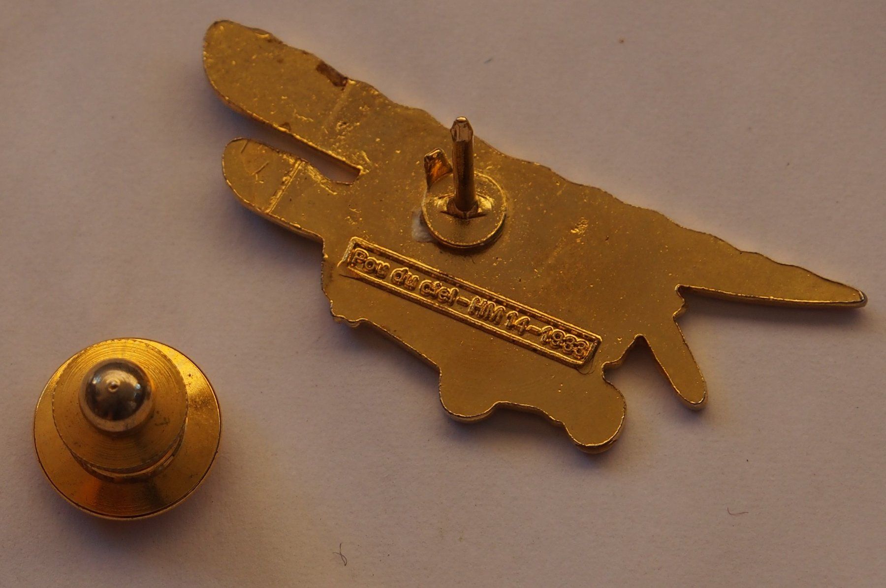 Placchette & Badge: pins pou du ciel avion rare – Usato da Ovronnaz venduto da Etagne68 1