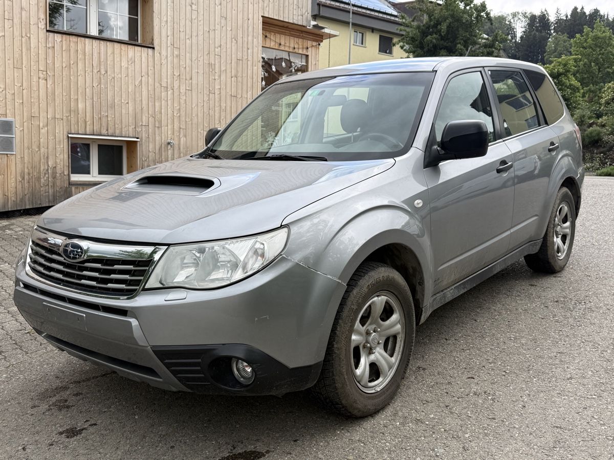 Subaru Automobili: Subaru Forester 2.0 TD AWD – Usato da St.Gallen venduto da nouah 3