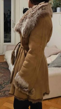 Manteau d'hiver en dain et fourrure synthétique