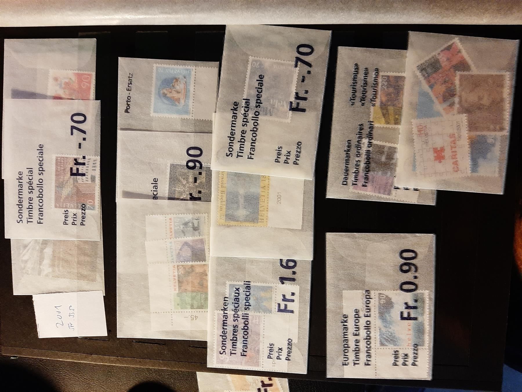 Tutti i francobolli: 2001 Diverse Briefmarken  Postfrisch – Nuovo (secondo la descrizione) da Affoltern am Albis venduto da Andrezc