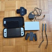 Console Nintendo Switch OLED blanche avec 5 jeux inclus