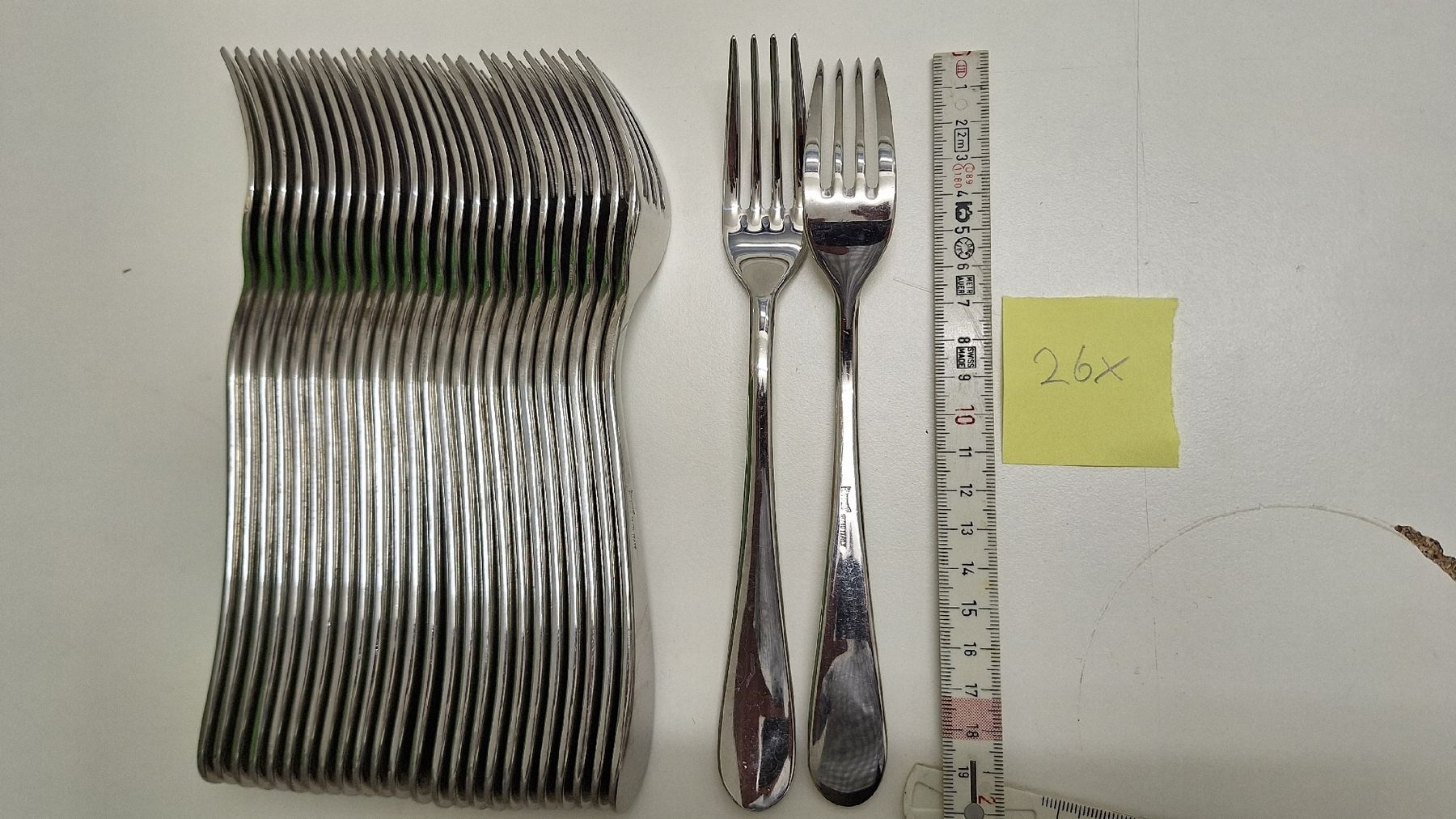 Bestecksets: Gastro Besteck – Gebraucht aus Binningen von Bombeleger 7