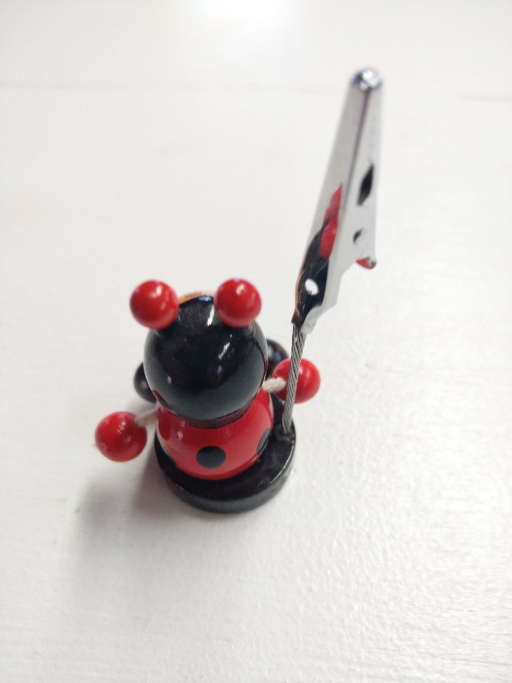 Statuette: Ladybug Photo Holder Memo Clip – Usato da Dierikon venduto da lismar13 1