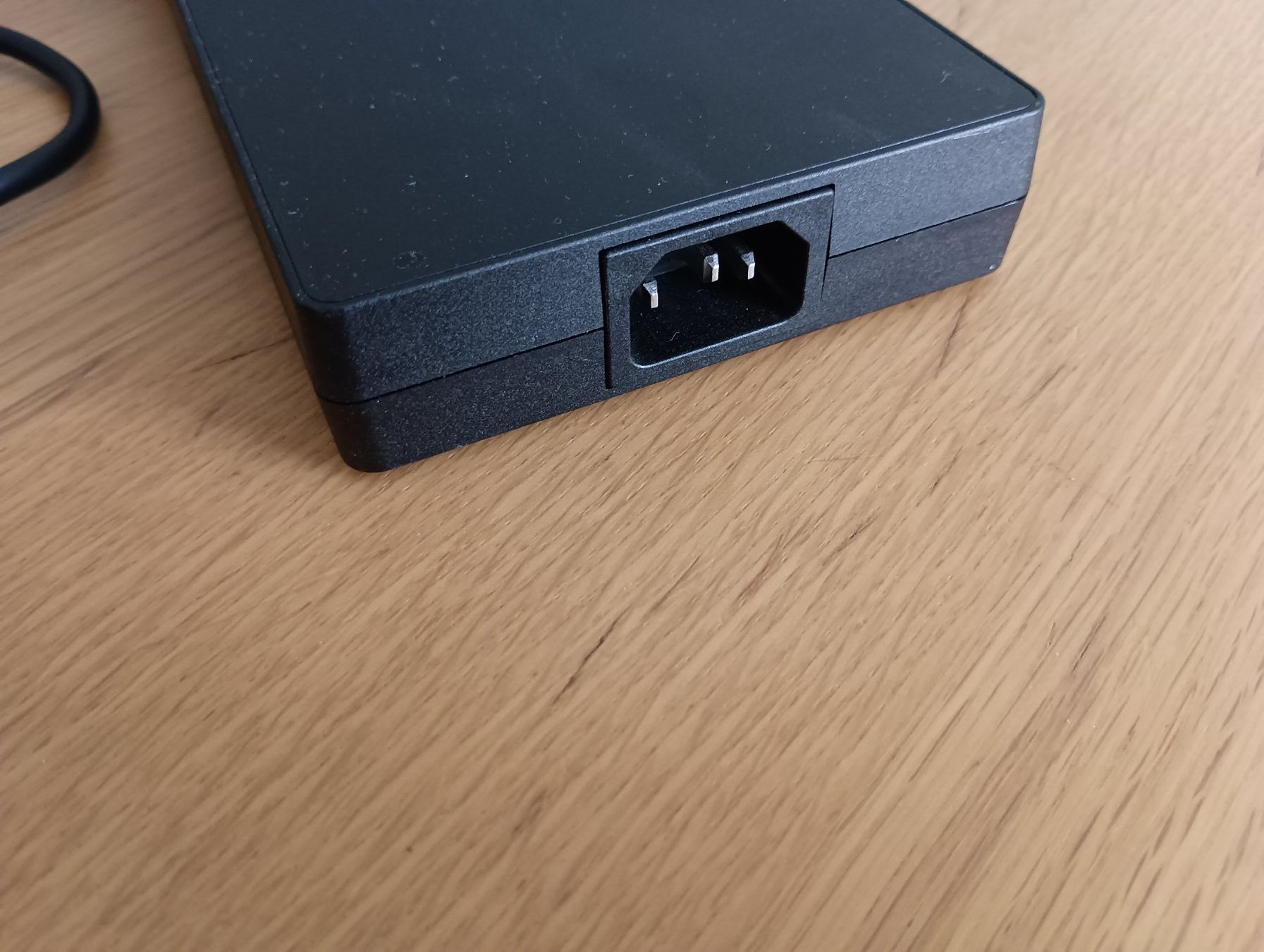 Lenovo Caricabatterie: Lenovo Netzteil Powersupply – Usato da Basel venduto da Jbeu06 1