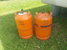 REPSOL 2 Gasflaschen leer