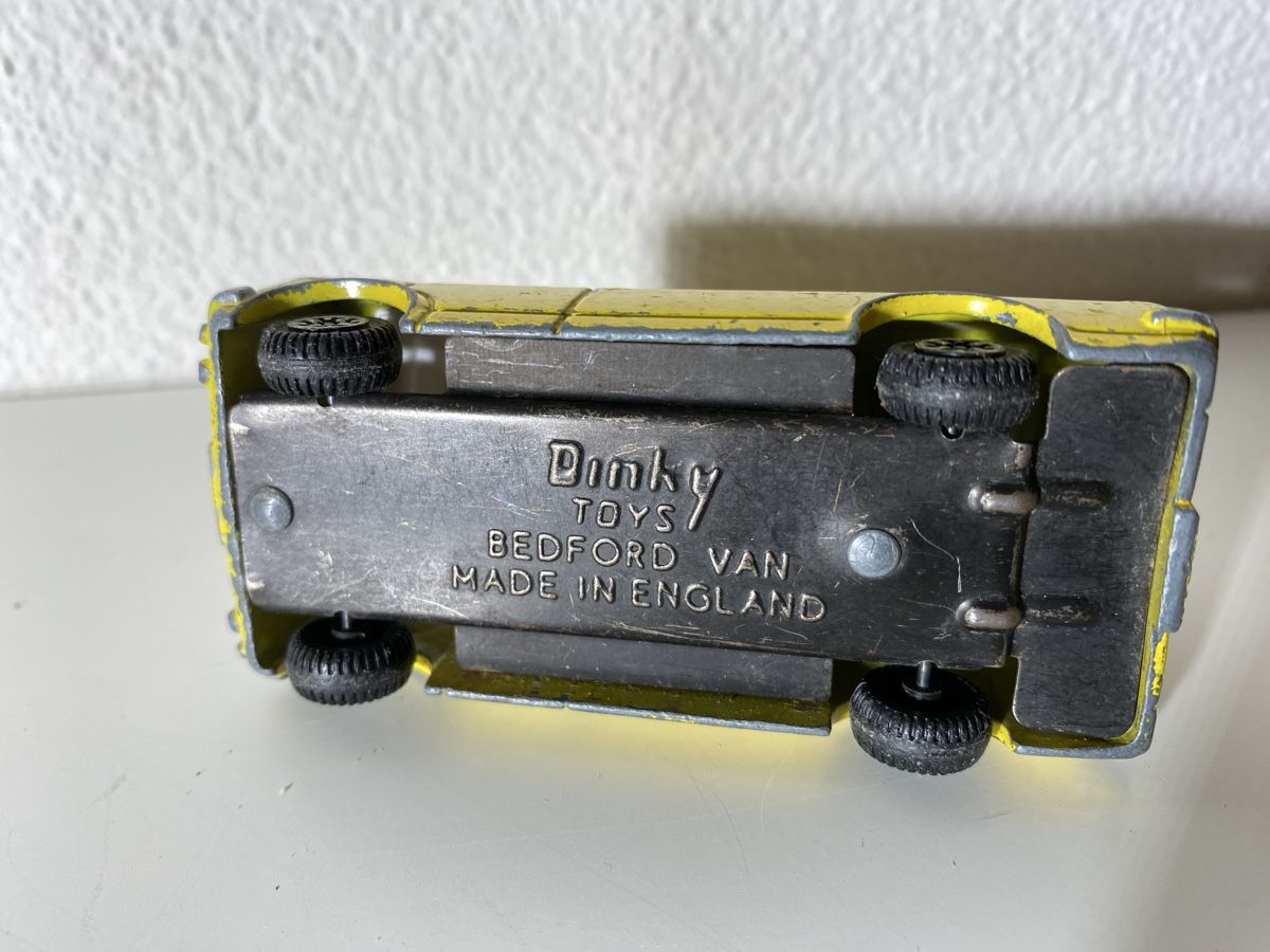 Dinky Toys Modellini d'auto: Dinky Toys Bedford Van – Usato da Winterthur venduto da ben_9vxx 4