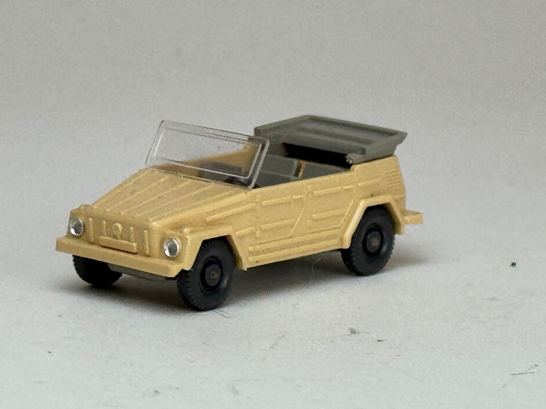 Wiking Modellini d'auto: Wiking VW 181 offenes Verdeck h-beige – Usato da Elm venduto da Wikmtz