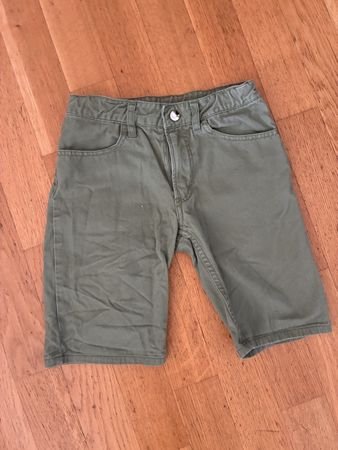 Schöne Shorts Gr. 122, H&M