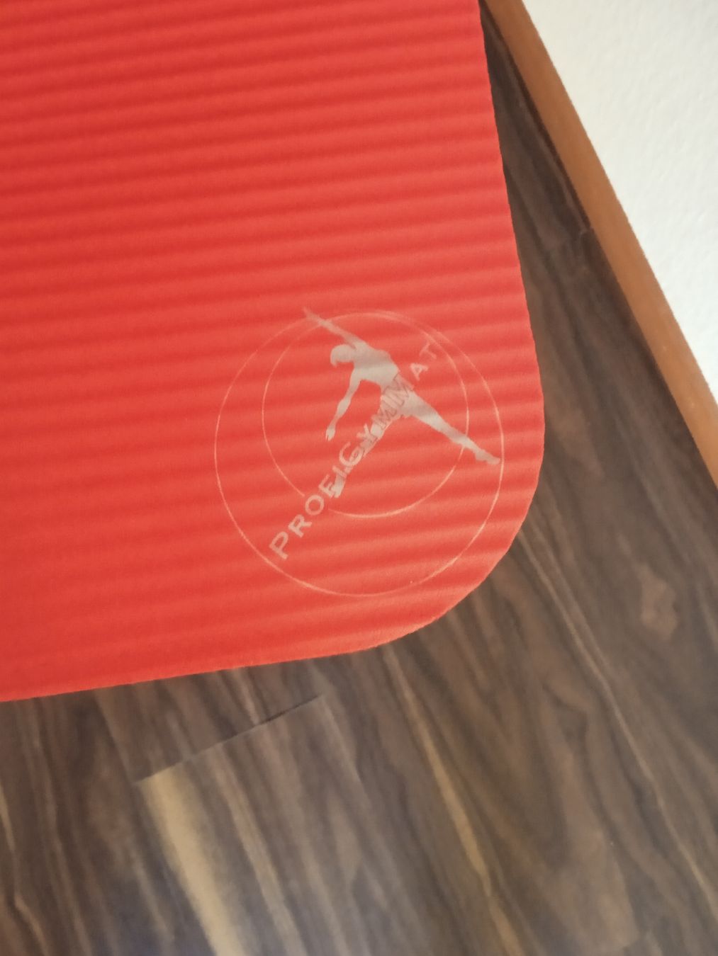 Tappetini fitness: Matten Set in rot mit Aufhängung – Usato da Allschwil venduto da Sylvia50 1