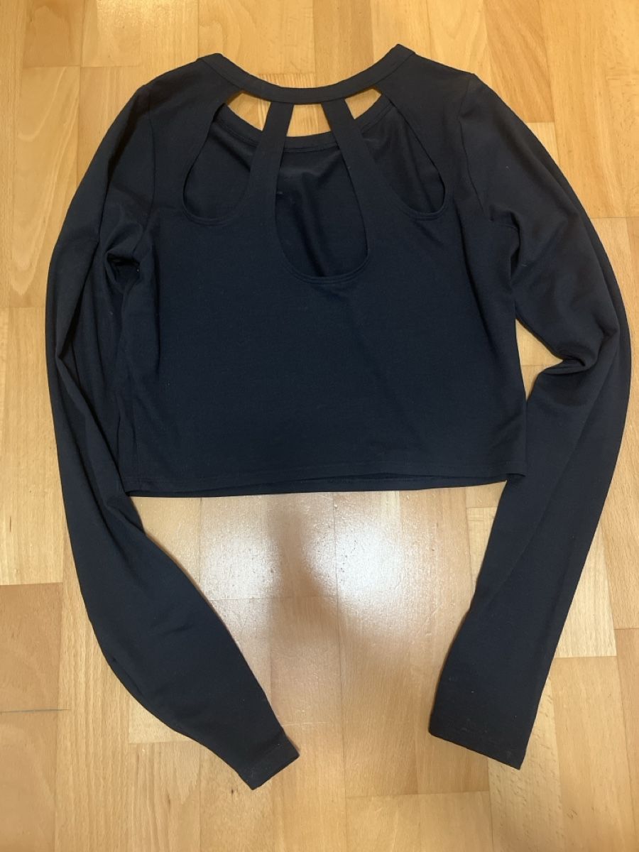Hollister T-shirt: Gilly Hocks Langarm Sportshirt – Usato da Bülach venduto da SharonP01 1