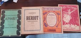 Antike violine und klavier noten
