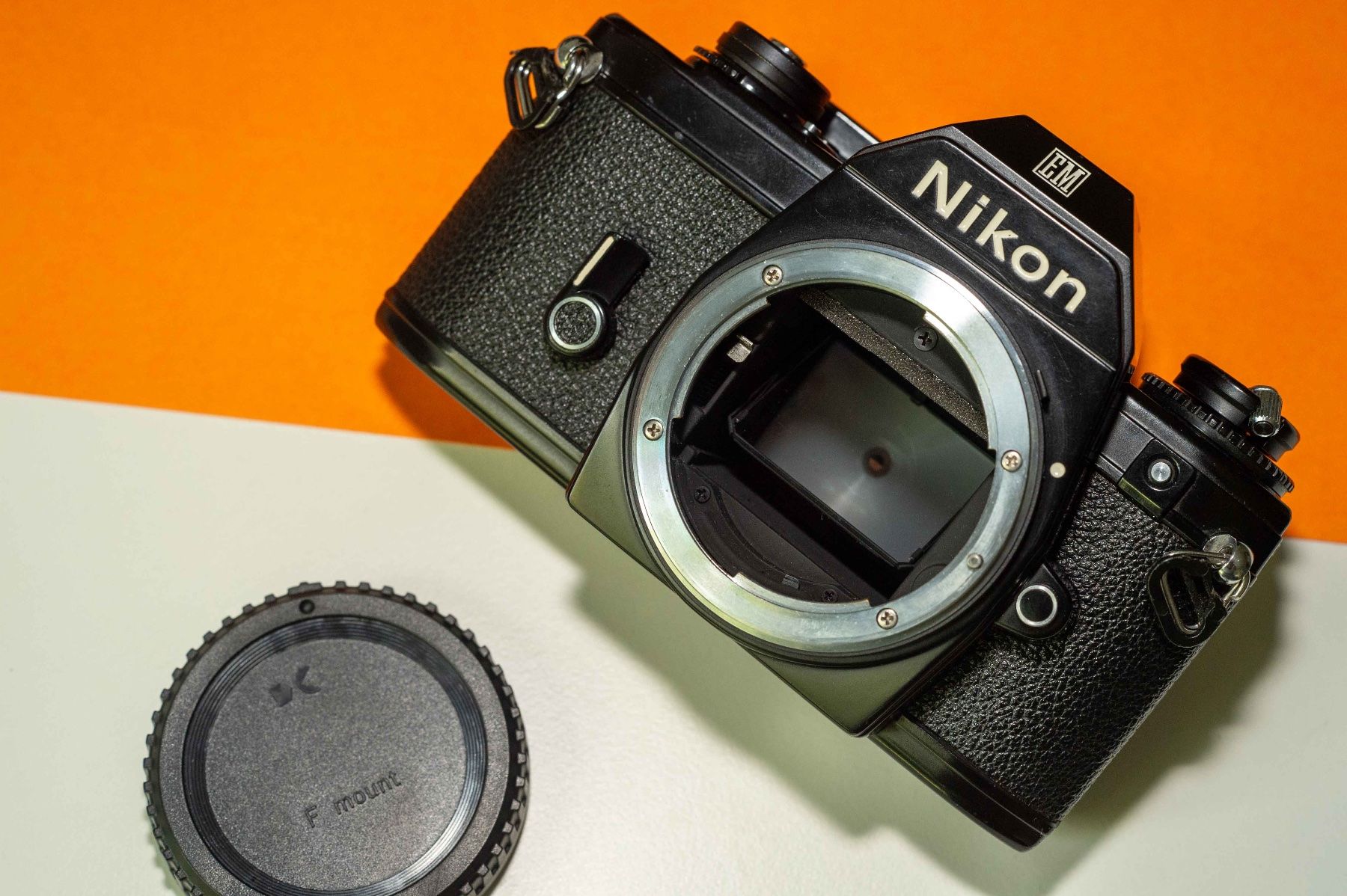 Nikon Appareil photo: Nikon EM ab Service - mit Anleitung – D'occasion à Schwerzenbach par floridan 1