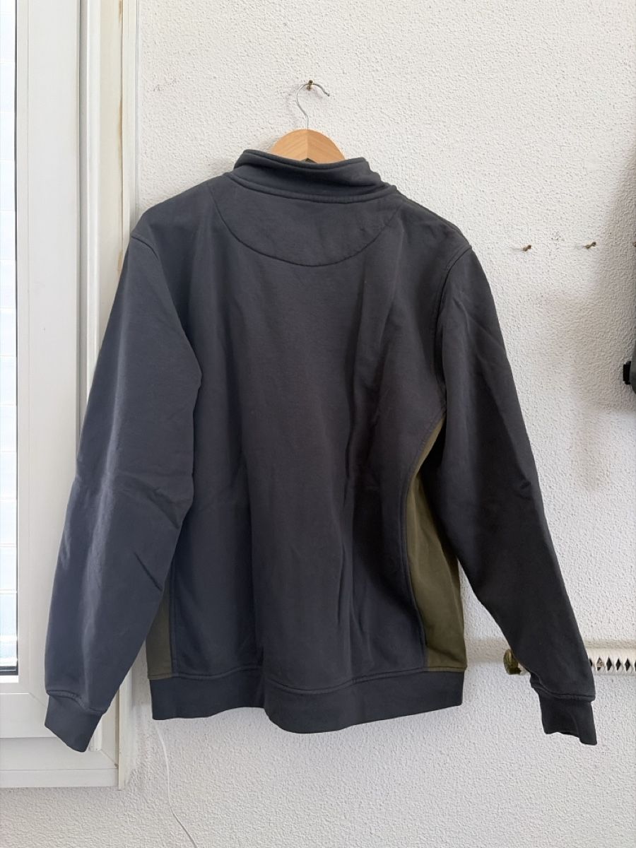 Maglioni & Felpe: Bluberry Jacke grau Grösse M gutem Zustand – Usato da Opfershofen TG venduto da dan_nxk8 1