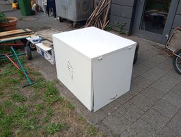 Aufbewahrungsbox - Metall mit Griff und Schlossmöglichkeit