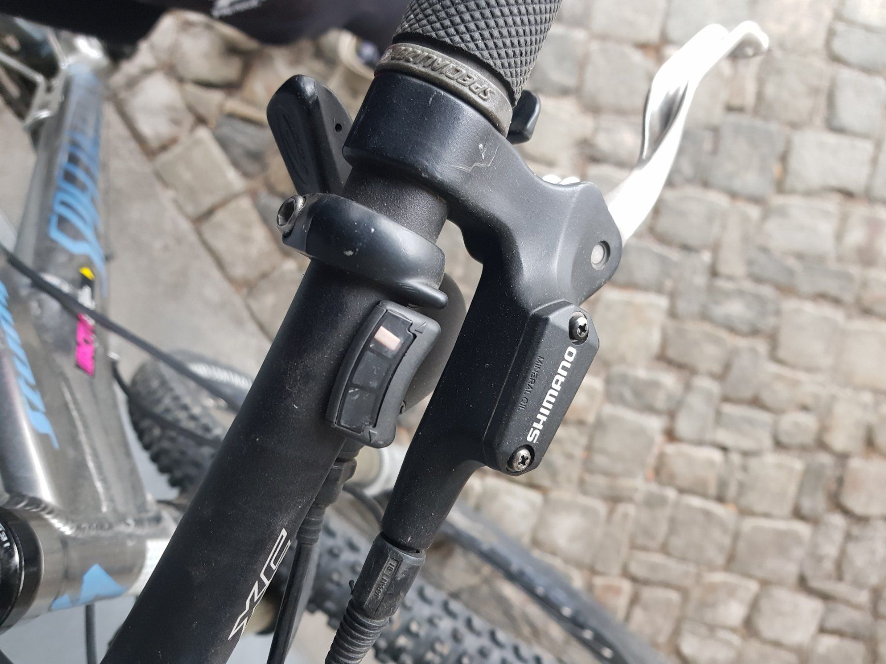 Specialized Velos: Specialized Mountainbike – Gebraucht aus Vaz/Obervaz von ris_d52c 3