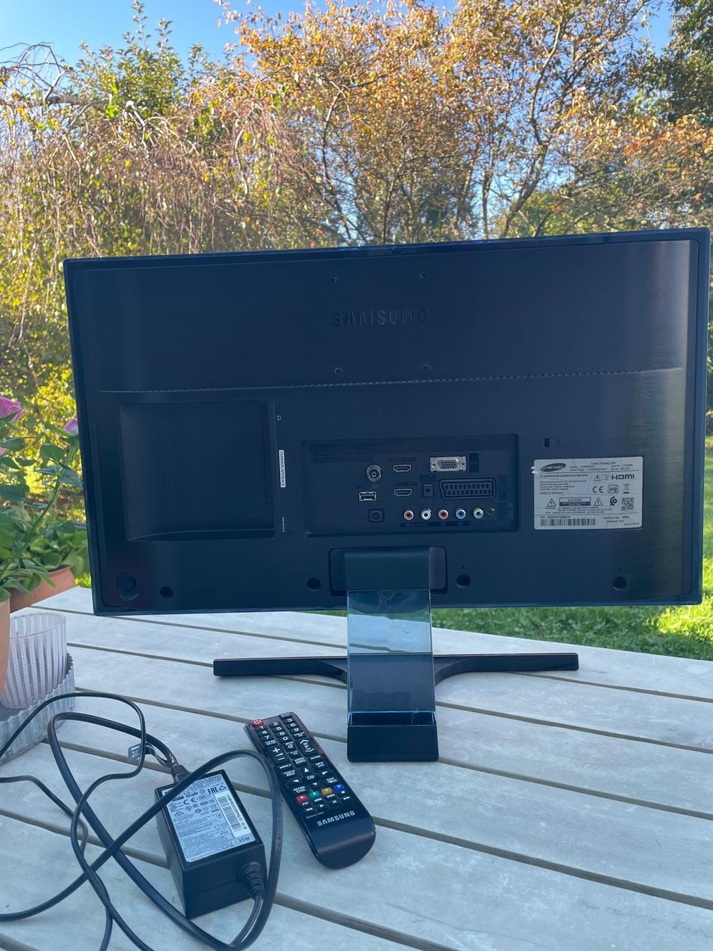 Monitor: Phillips und Samsung Monitore – Usato da Pfäffikon ZH venduto da Sumsar6230 4