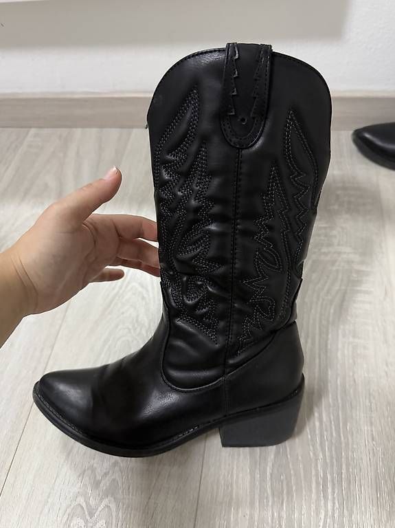 Scarpe da donna: Texani nr37 – Usato da Lugano venduto da ari_2v6v 3