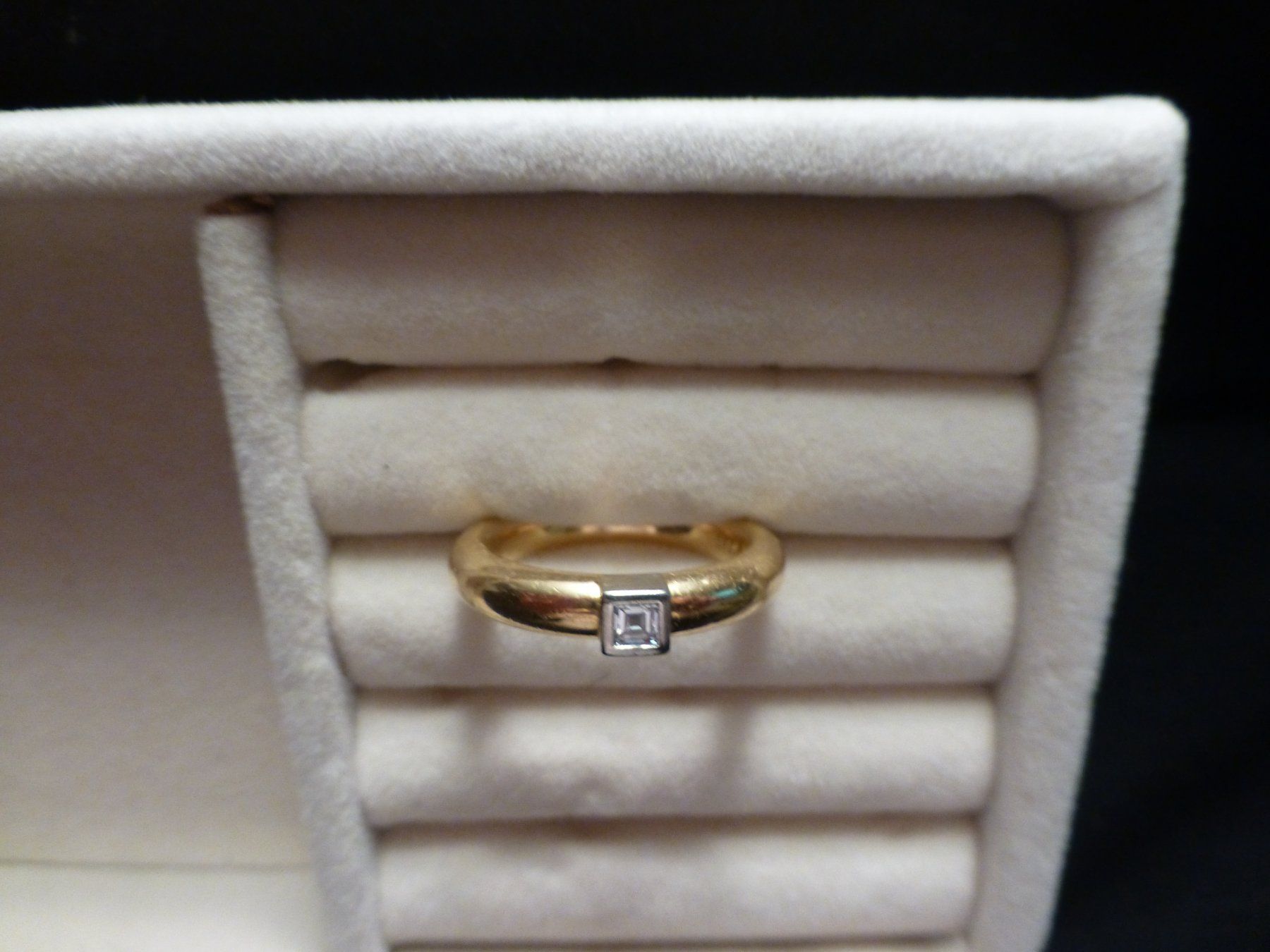 Anelli: Damenring aus 18 Kt. Gelbgold – Usato da Eschenbach LU venduto da Orchi 1
