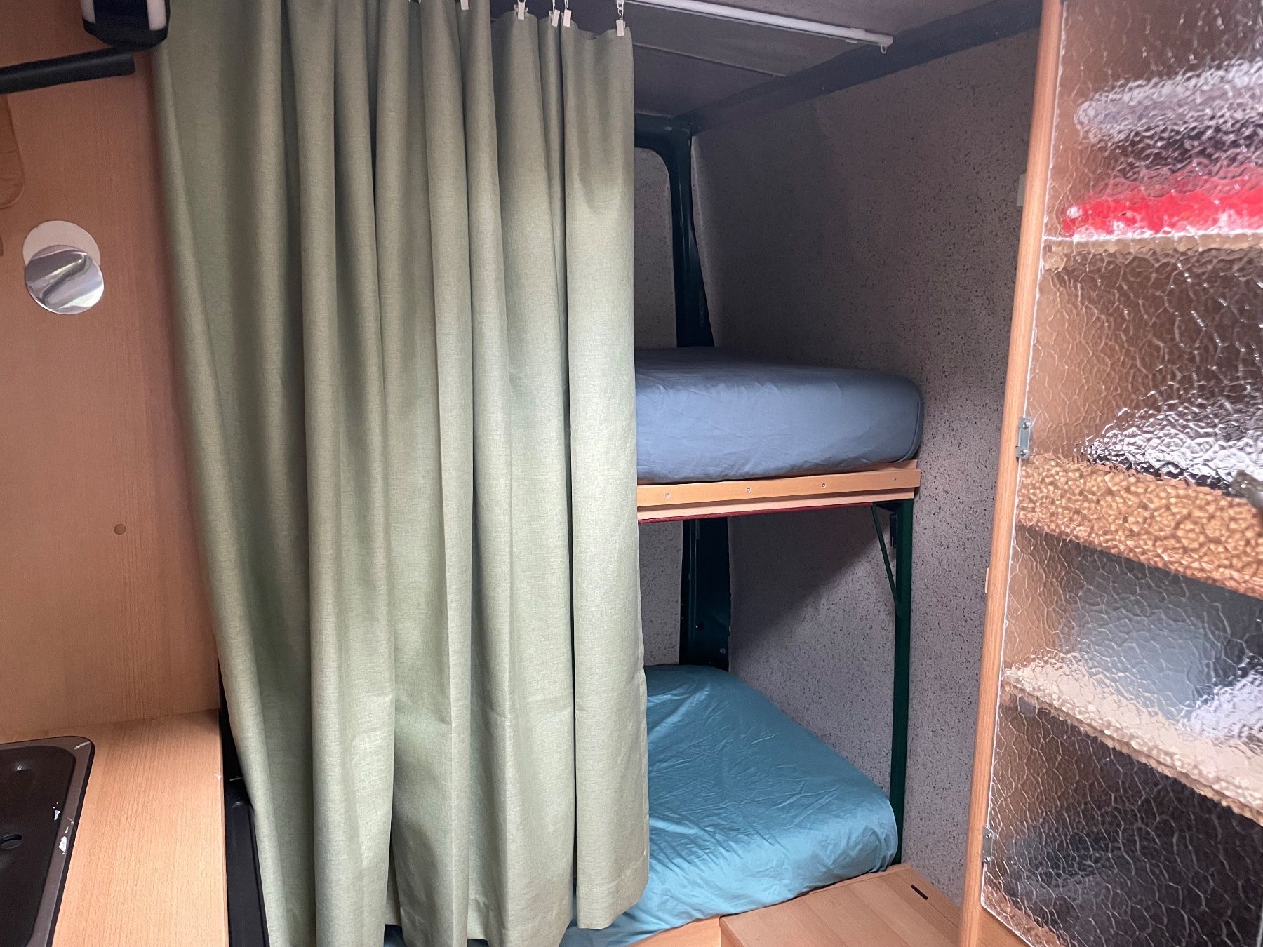 Mercedes-Benz Veicoli da campeggio: mercedes camper 212d 4.8m – Usato da MASSAGNO venduto da 392151 6