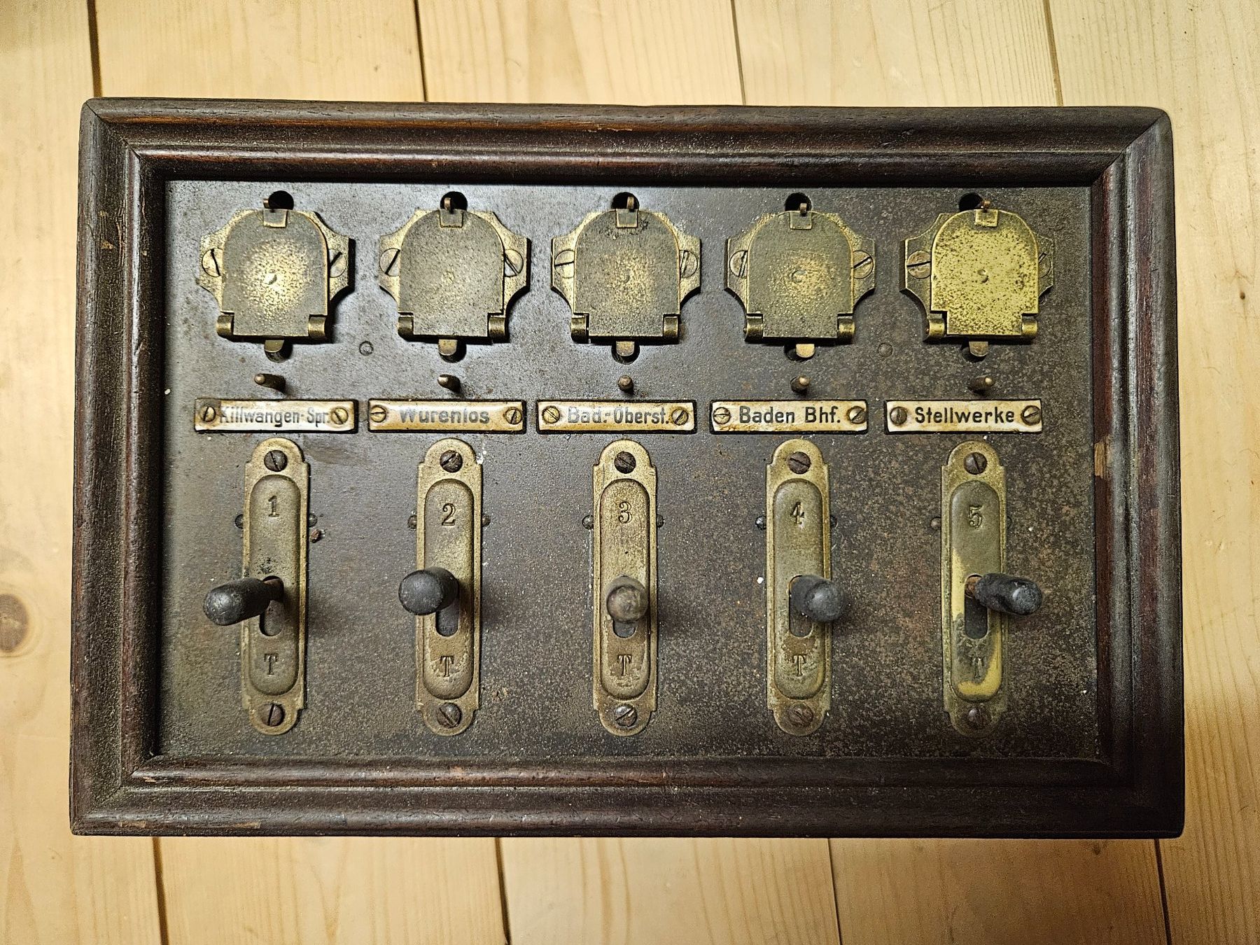 Téléphones: Historischer Linienwähler / Stationswähler der SBB – D'occasion à Münchwilen AG par pel_y9jx