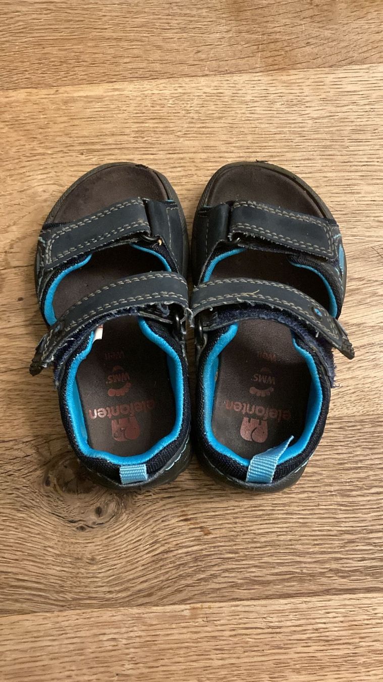 Elefanten Schuhe für Jungen: Sandalen Elefanten – Gebraucht aus Ebnat-Kappel von Polo011 1