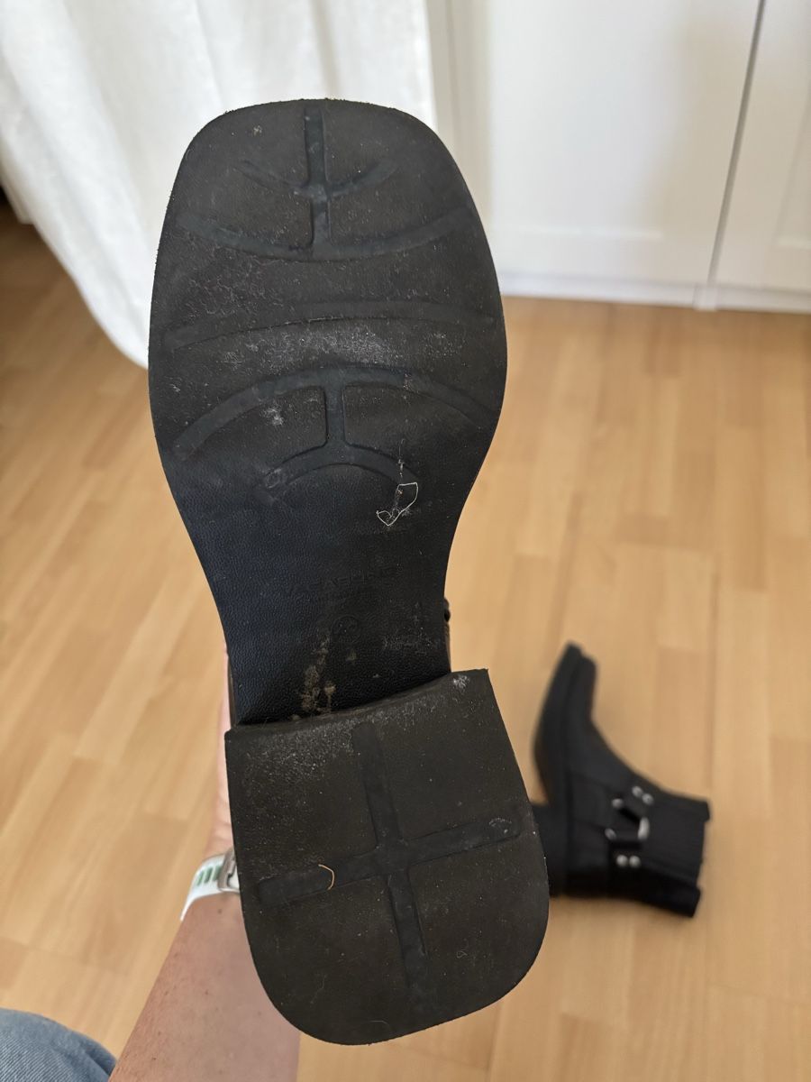 Vagabond Scarpe da donna: Black Leather Vagabond Platform Boots - Size 40 – Usato da Zürich venduto da emb_fp8m 3