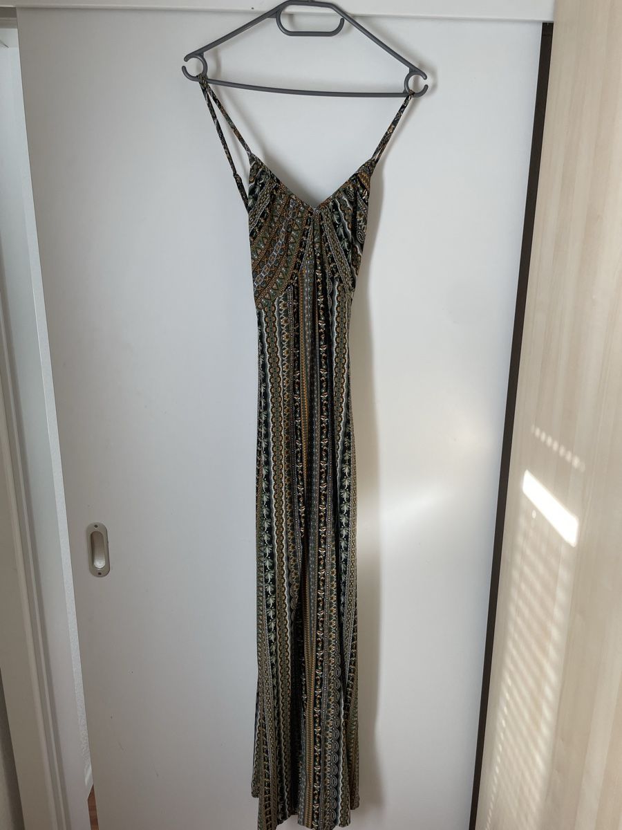 Robes: Sommerkleid Grösse M – D'occasion à Worben par Fesera