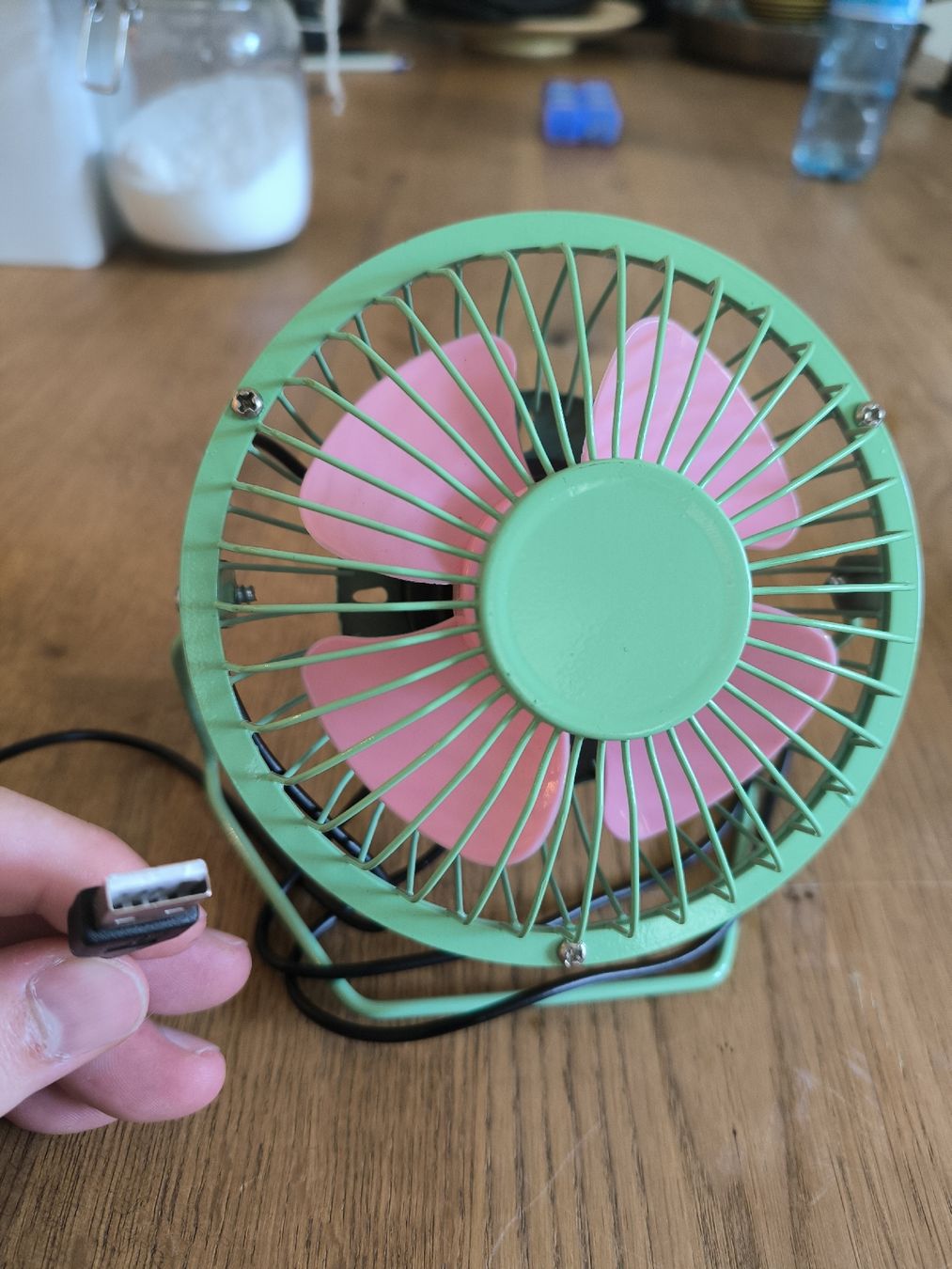 Ventilateurs: Kleiner USB Ventilator – D'occasion à Zuchwil par strikingvipe