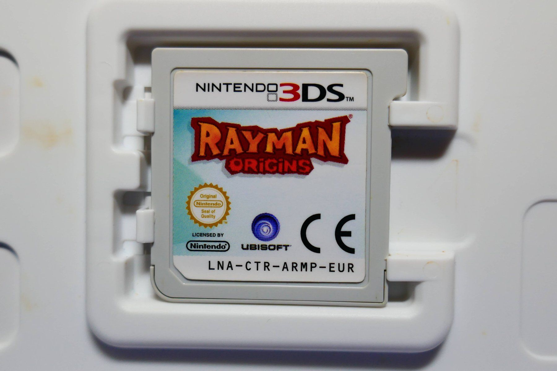 Nintendo Giochi: Rayman Origins - Nintendo 3DS – Usato da Vuarrens venduto da Espace-Retro 2