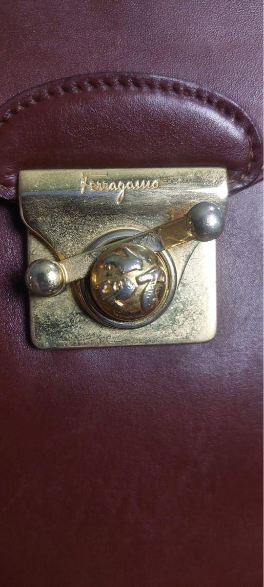 Salvatore Ferragamo Borse da donna: Salvatore Ferragamo Leather Bag – Usato da St.Josefen venduto da lop_lh8d 4