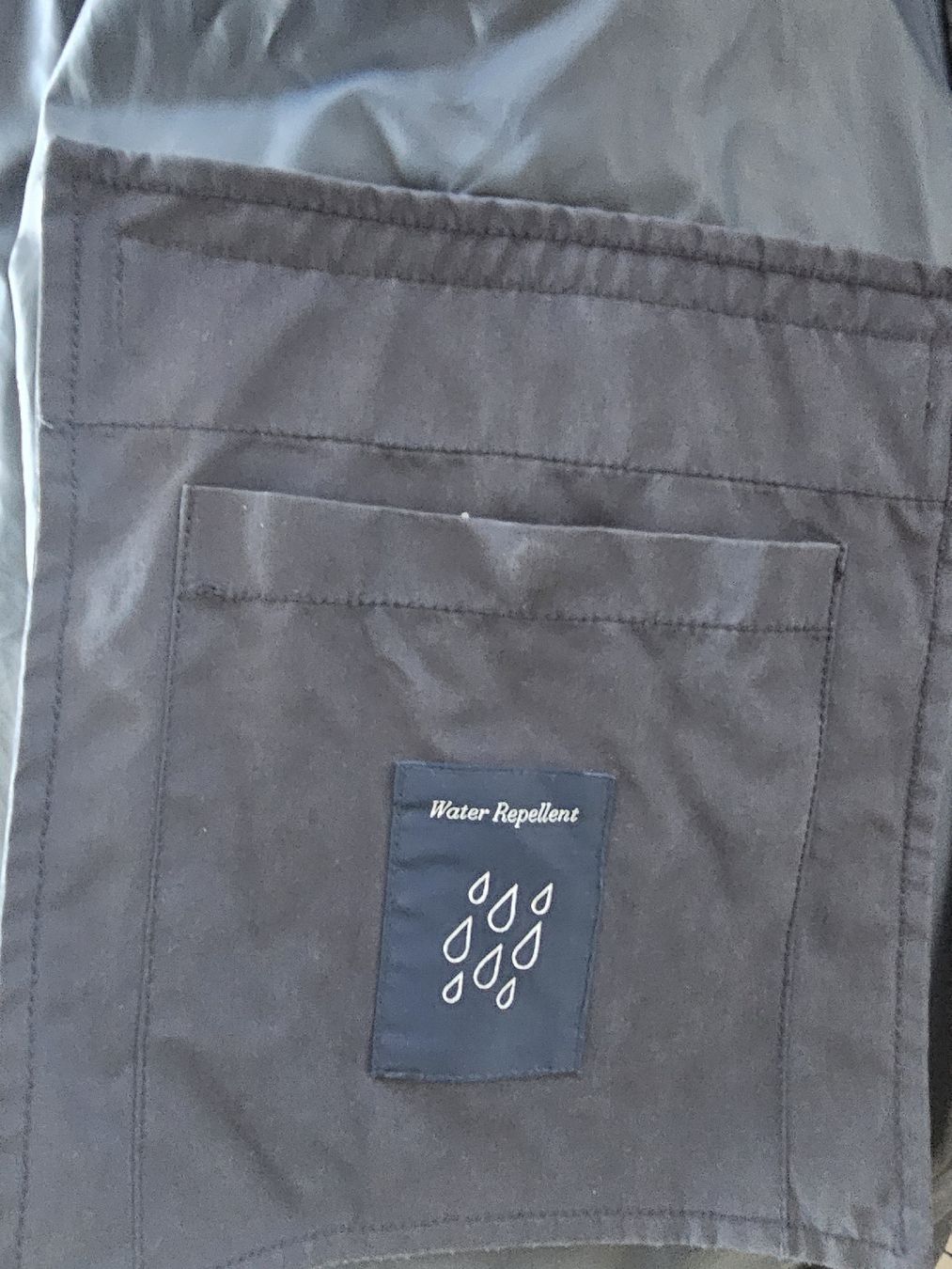 Armani Cappotti: Regenmantel Armani Jeans 50 – Usato da Altendorf venduto da nab_mxj7 2