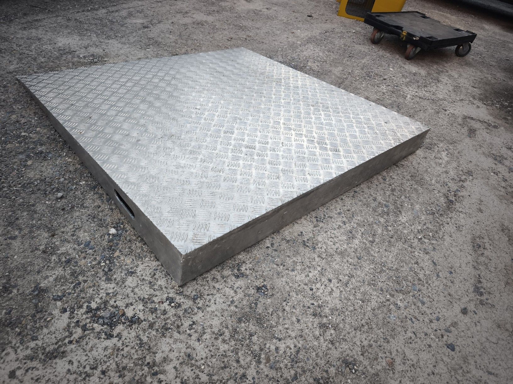 Rampe di accesso: Rampe  – Usato da Hinwil venduto da Legion88