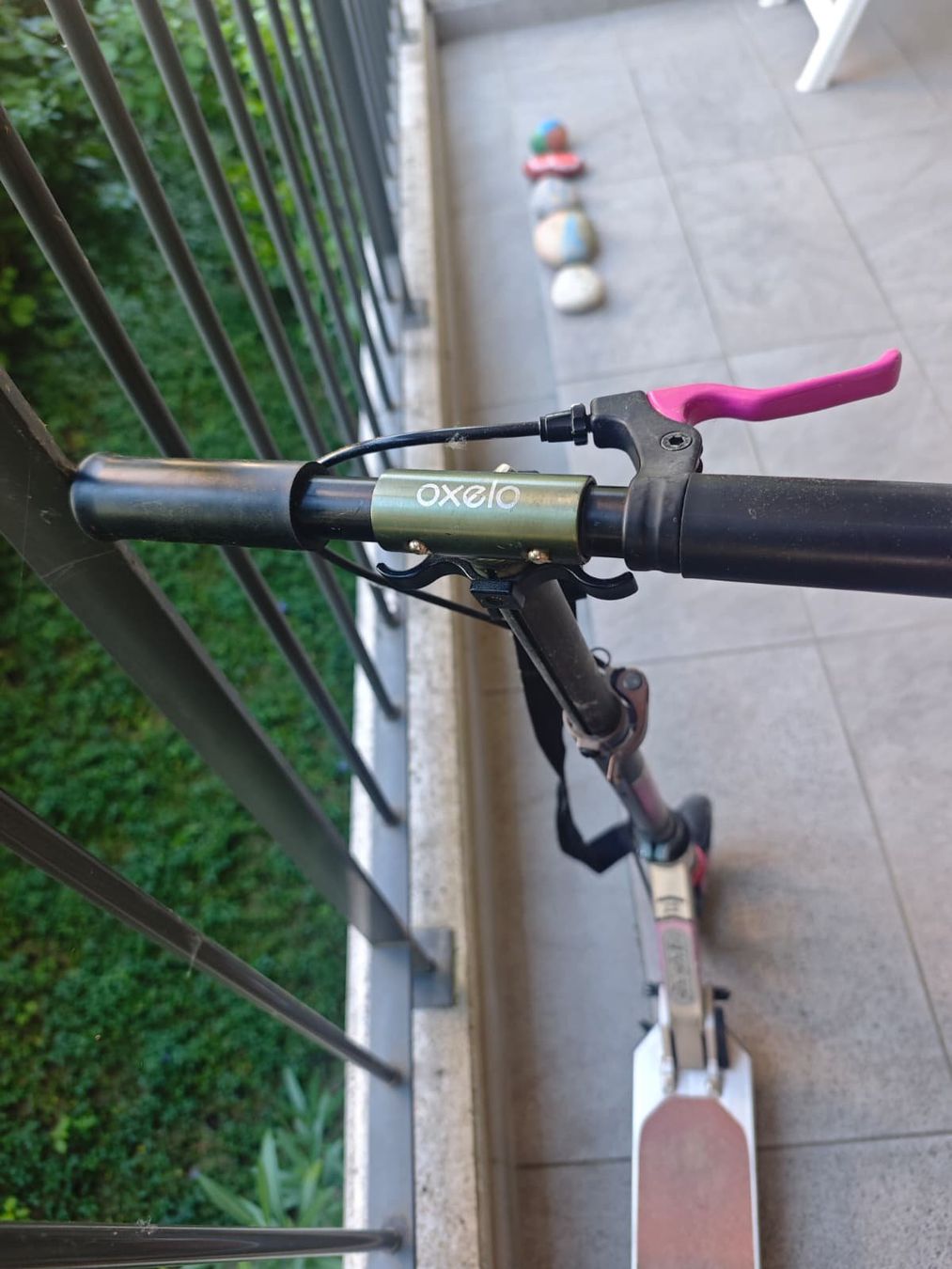 Veicoli per bambini: Trotinette Oxelo mid9 – Usato da St-Sulpice VD venduto da nhe_g8vn 2