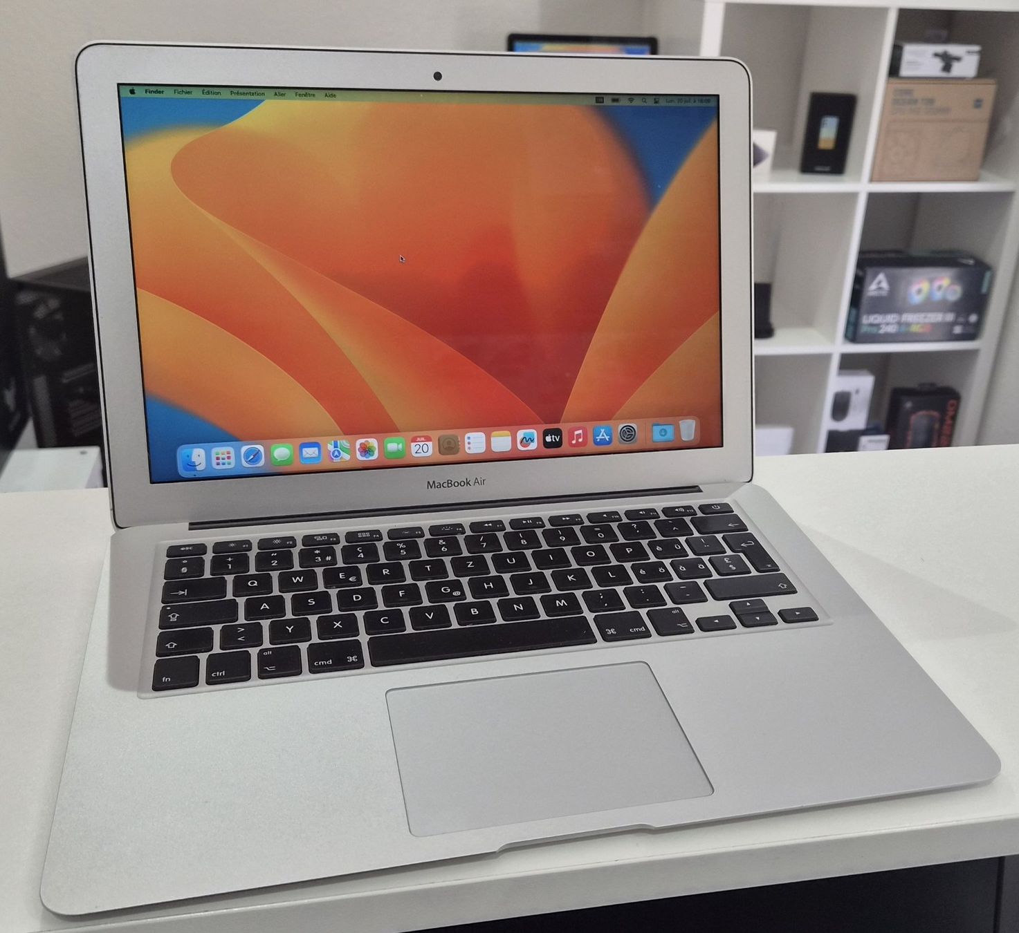 Apple Notebook: Apple MacBook Air 13 pouces début 2014 – Usato da Chatel-St-Denis venduto da Teck7