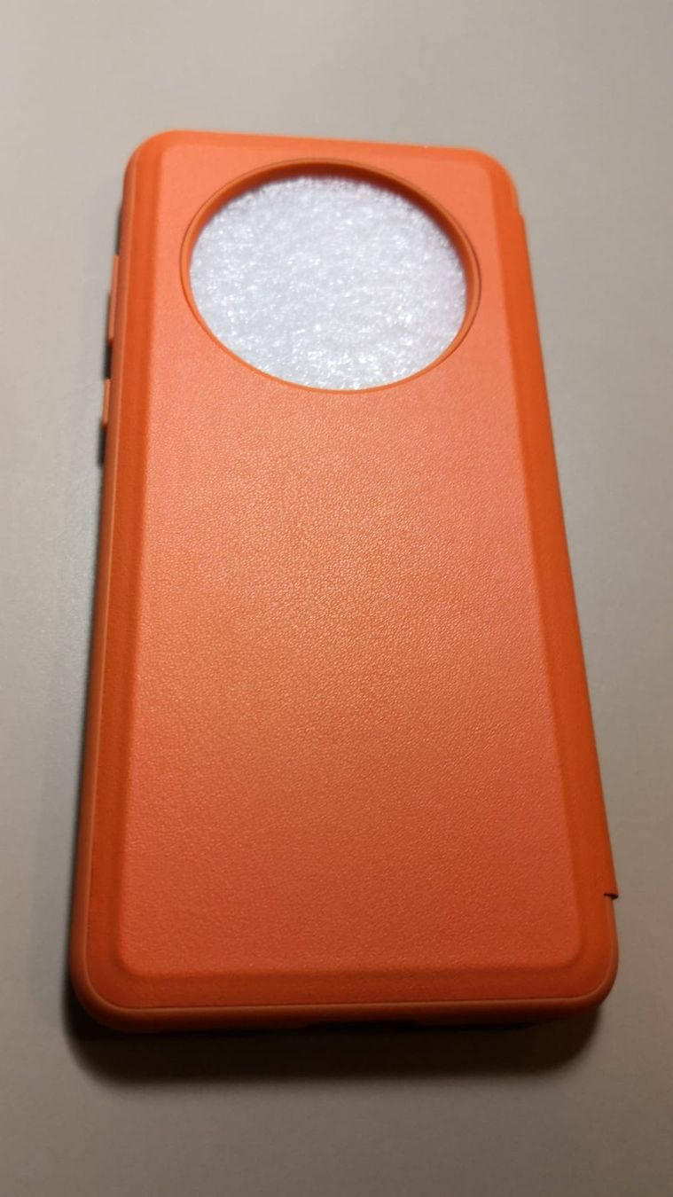 Huawei Cover & Protezioni schermo: HUAWEI MATE 50 PRO klappbare hülle - NEU – Nuovo (secondo la descrizione) da Niedergösgen venduto da ruebli09 2