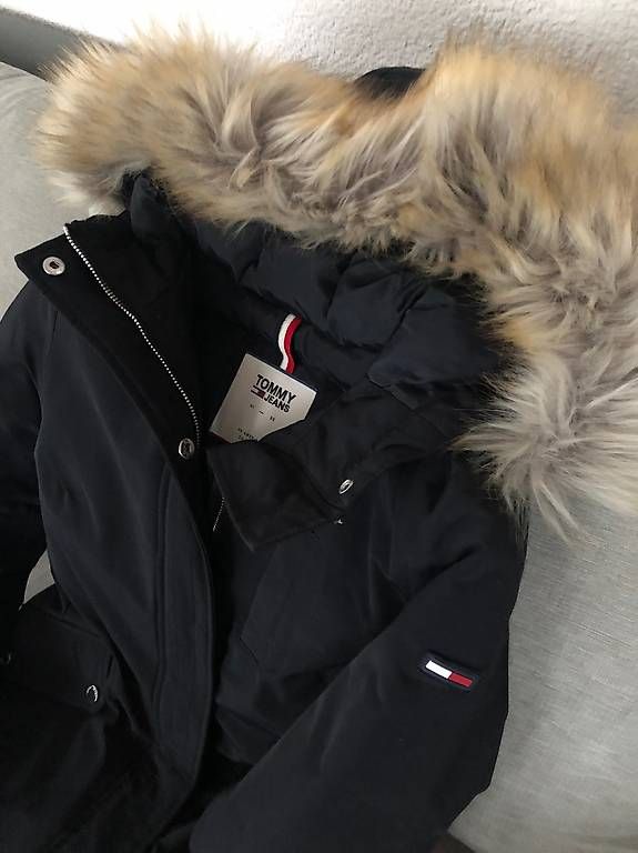 Tommy Hilfiger Mäntel: TOMMY HILFIGER Winter Parka – Neu (gemäss Beschreibung) aus Goldach von tab_njk8 1