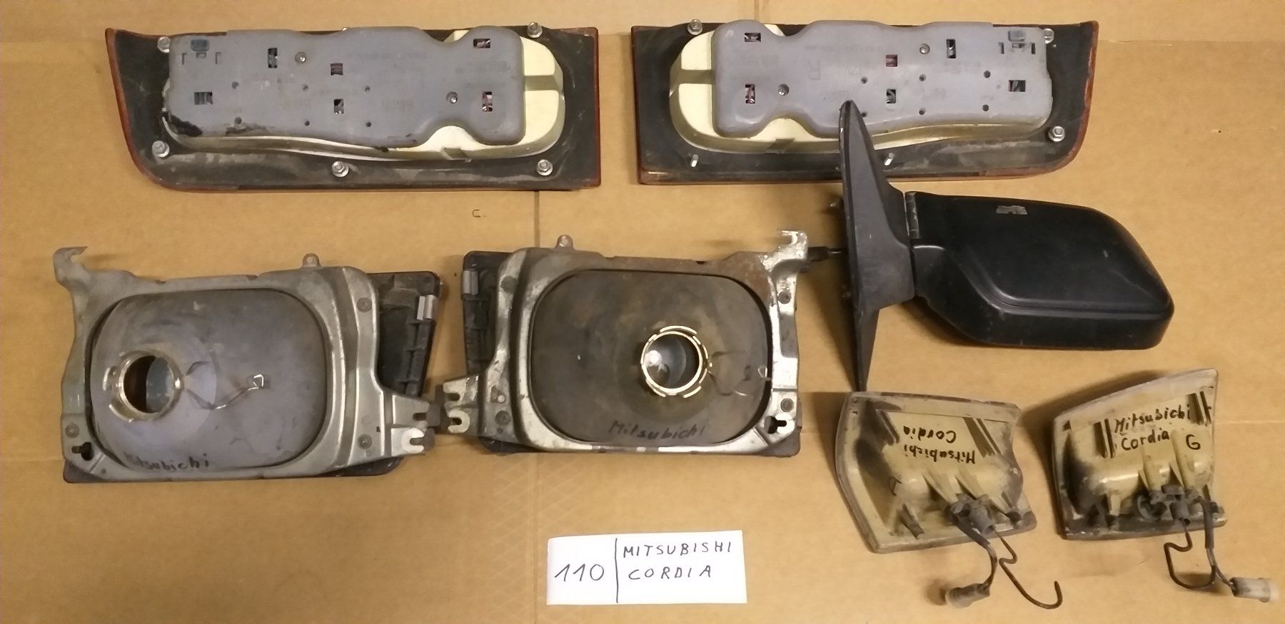 Mitsubishi Fari: MITSUBISHI CORDIA Phares / Feux arr./ retro   OLDTIMER – Usato da cortébert venduto da rlv 1