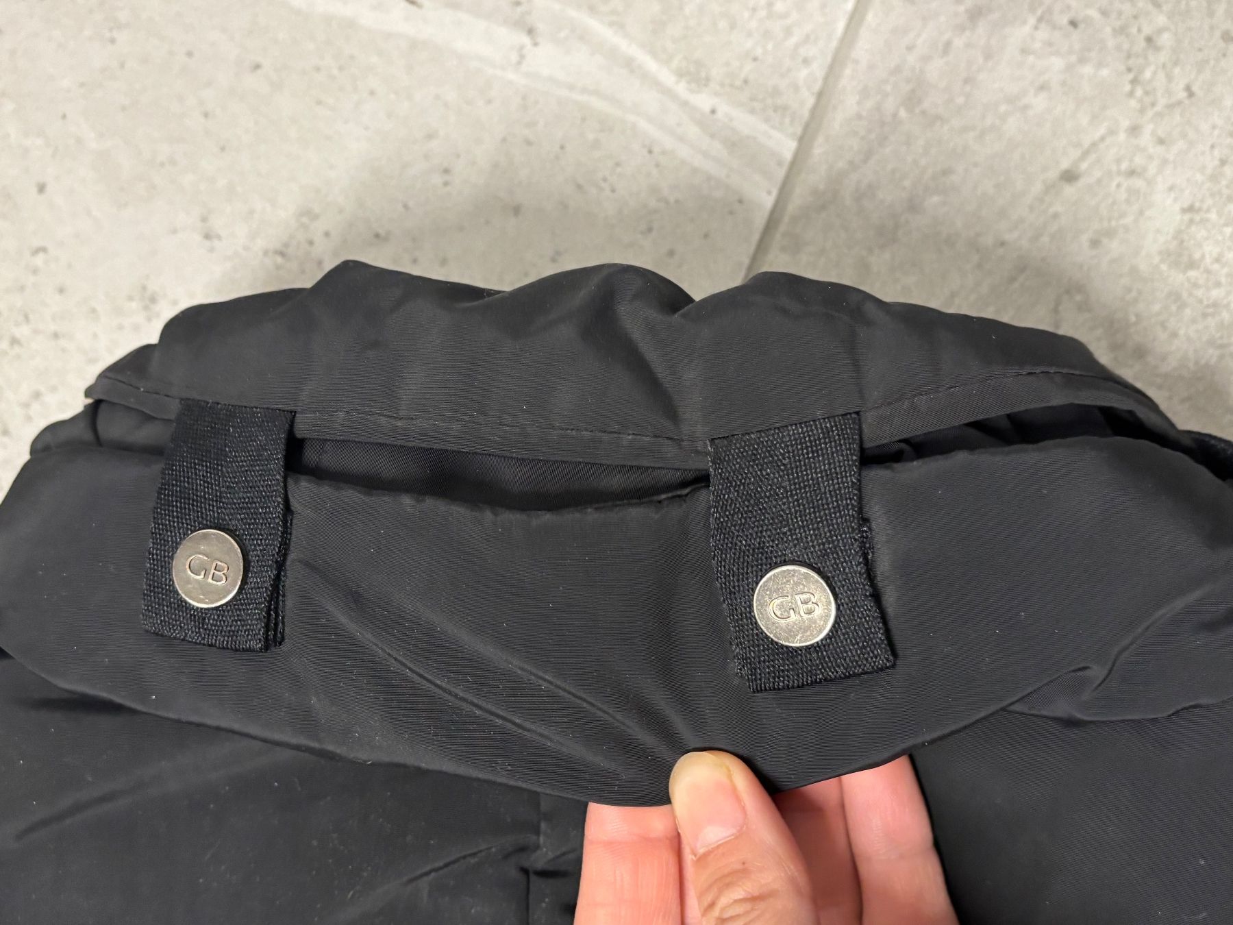 Giacche: Veste noire chaude longue taille 40 type doudoune – Usato da Salvenach venduto da gwenwywar 4