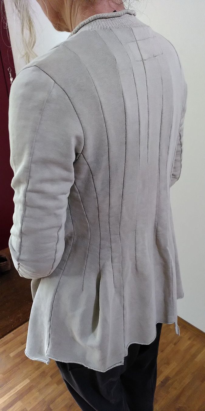 Rundholz Jacken: Rundholz DIP Sweat-Jacke – Gebraucht aus Diessenhofen von Gingseng 2
