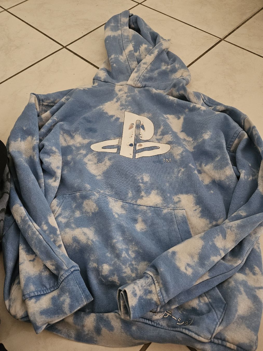 Kleiderpakete & -sets: 5 Kapuzenpullover H&M – Gebraucht aus Pfaffnau von sim_6rqw 2