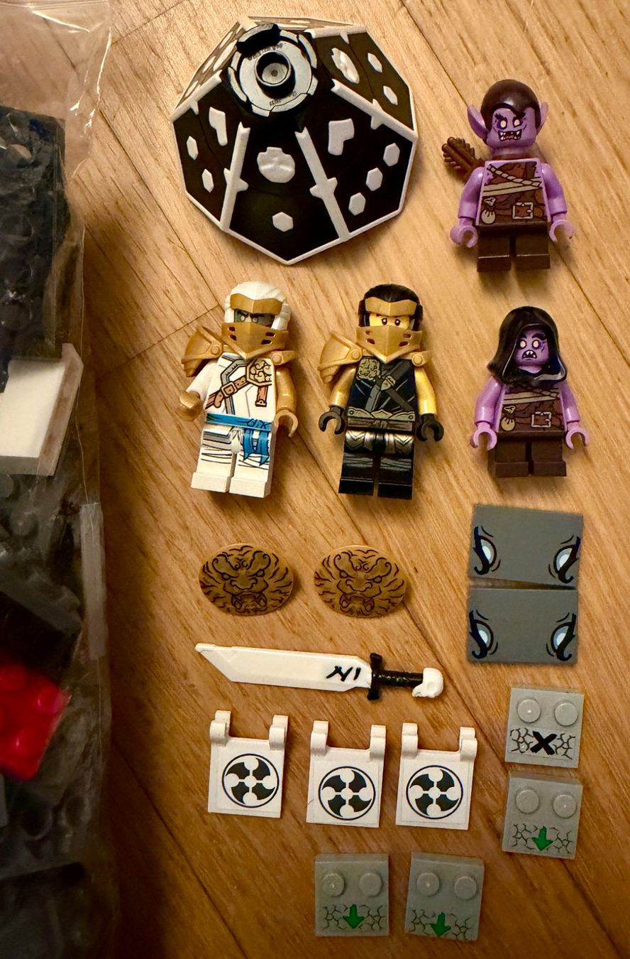Lego Kit di costruzioni: Lego Ninjago 71719 - Zane's Mino Creature – Usato da Höri venduto da PSMarinho 2