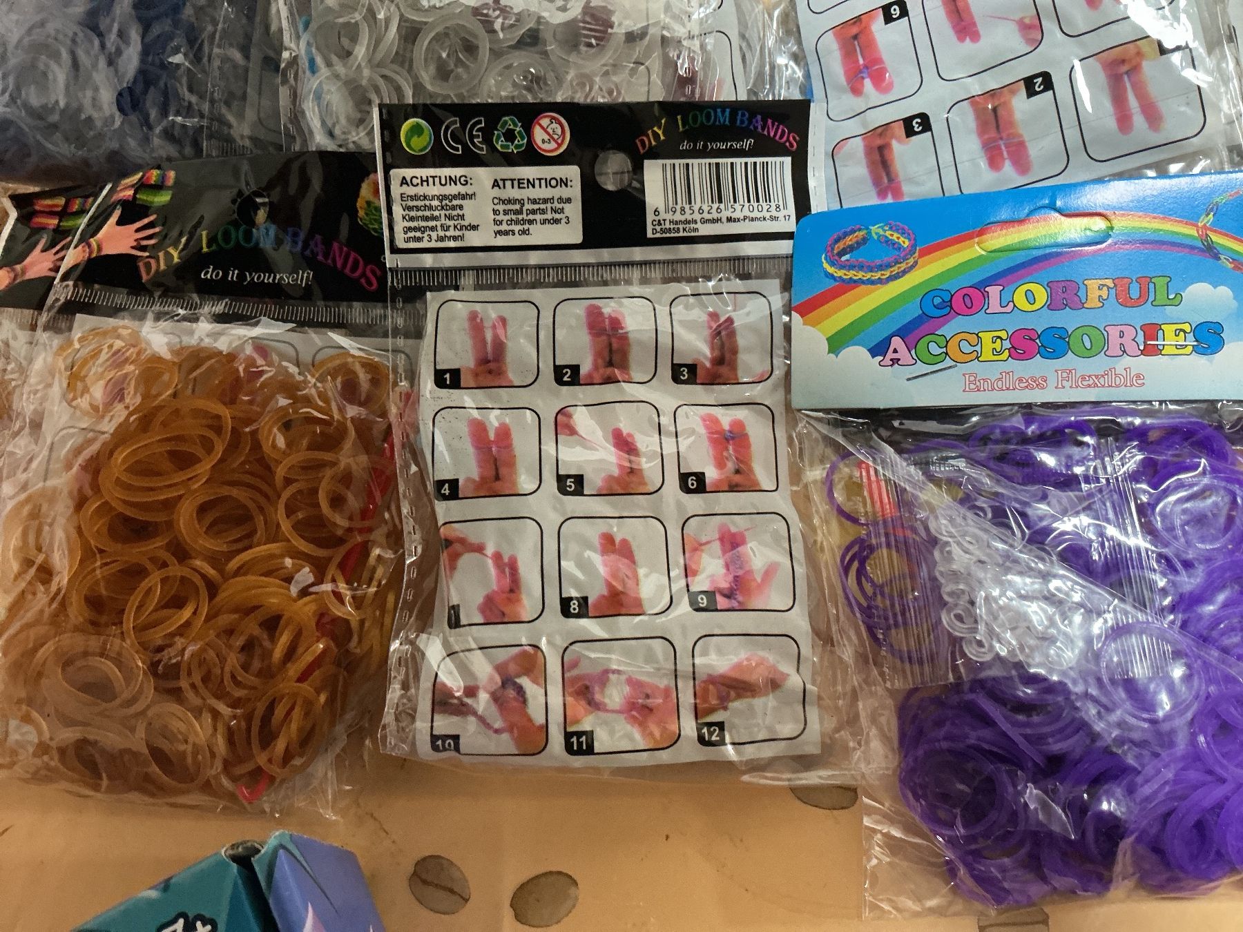 Jouets: Mega déstockage de Loom band – Neuf avec emballage d'origine à Lausanne par topthai 4