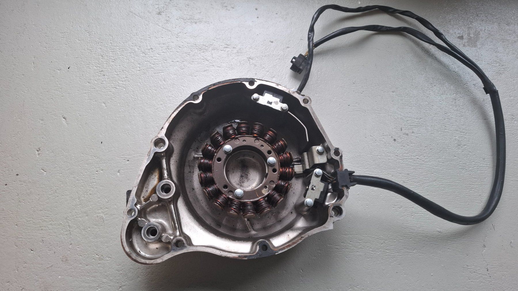 Suzuki Tutti i ricambio per moto: Lichtmaschiene INTRUDER 1400 – Usato da Bad Ragaz venduto da IntruderGlp1400