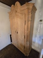 Schrank Massivholz Landhausstil guter Zustand